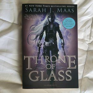 Throne of Glass ORIGINAL COVER paperback!